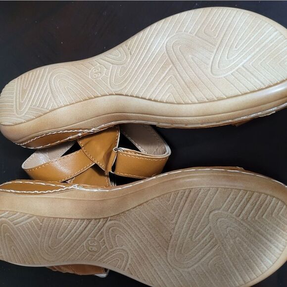 BRAND NEW BROWN OPEN TOE OPEN BACK STRAP SANDALS - Picture 7 of 16